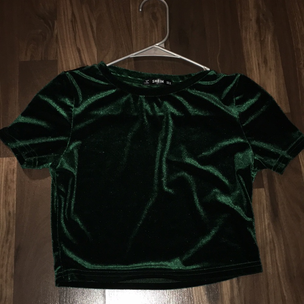 Green Velvet Crop Top✨